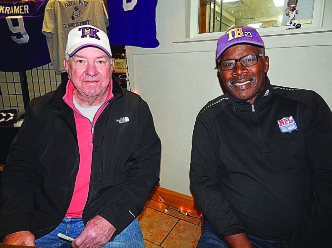 Former Vikings Tommy Kramer and Ted Brown talk about cold, old days